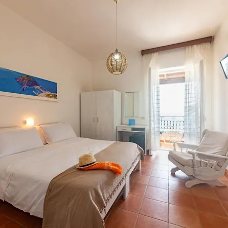 Hotel Bina Sea