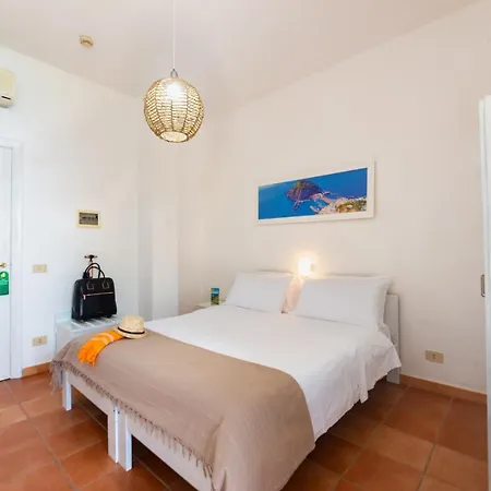 Bina Sea Hotel 2*