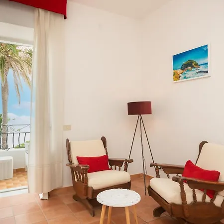 Hotel Bina Sea