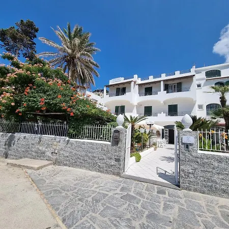 Hotel Bina Sea