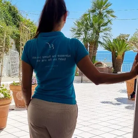 Bina Sea Hotel 2*