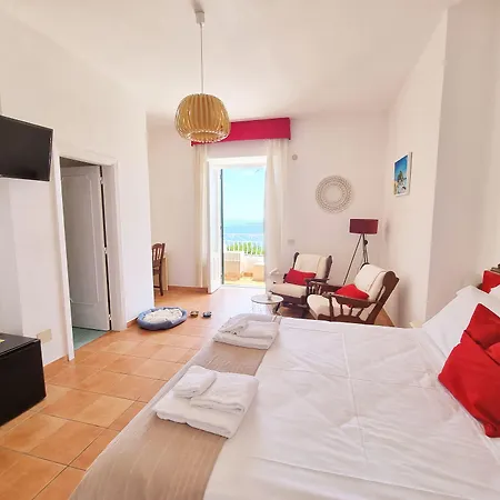 Hotel Bina Sea