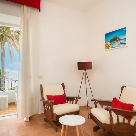 Hotel Bina Sea Sant'Angelo (Isola d'Ischia)
