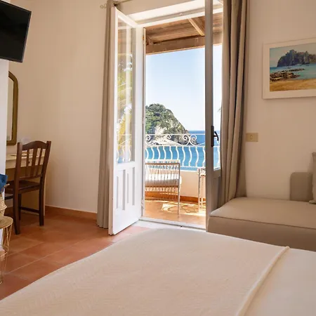 Hotel Bina Sea