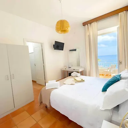 Hotel Bina Sea Sant'Angelo (Isola d'Ischia)