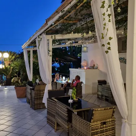 Bina Sea Sant'Angelo (Isola d'Ischia)